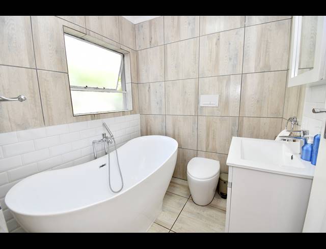 2 BEDROOM APARTMENT FOR SALE IN MORNINGSIDE